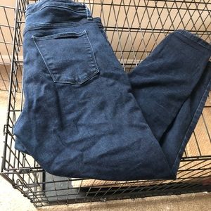 Universal Threads High Rose Skinny Jeans